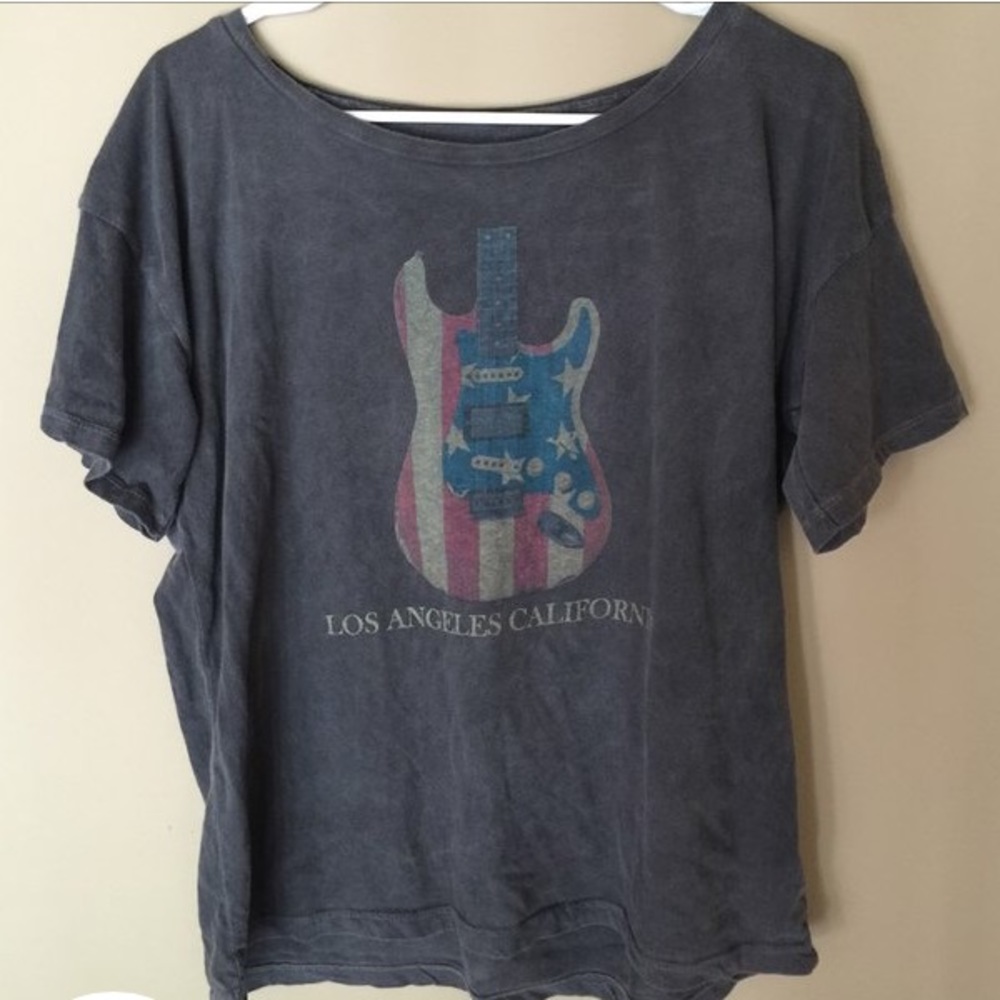 Brandy Melville RARE Aleena top NWOT